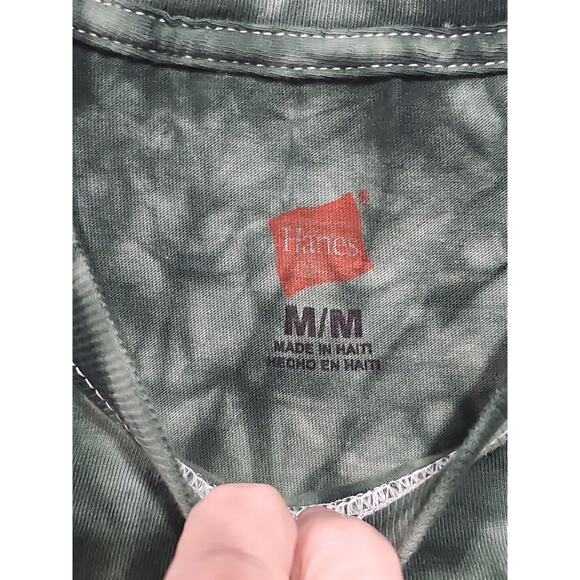 Men's Green Tie-Dye New Orleans The Big Easy Embroidered T-Shirt Size M NWOT - Picture 3 of 8